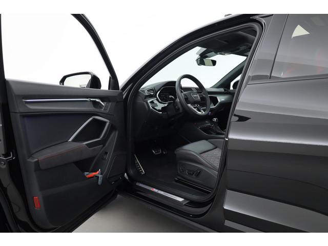 Audi RSQ3