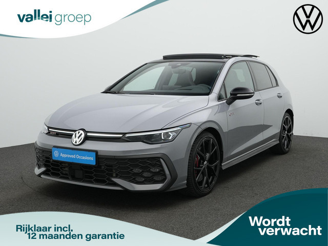 Volkswagen Golf 2025 Benzine