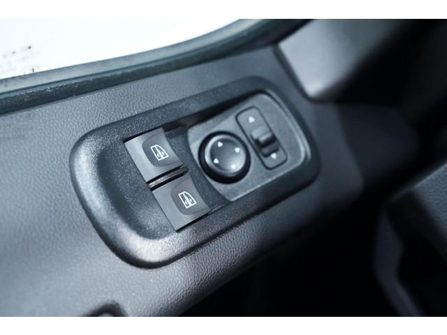 Nissan Interstar