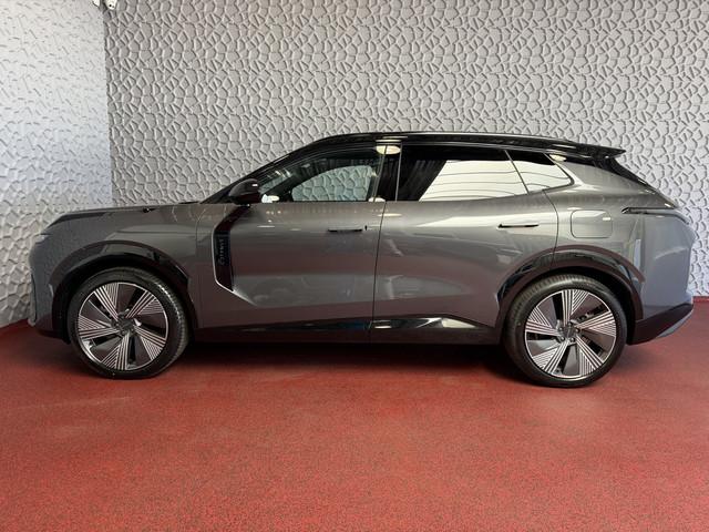 Lynk & Co 08