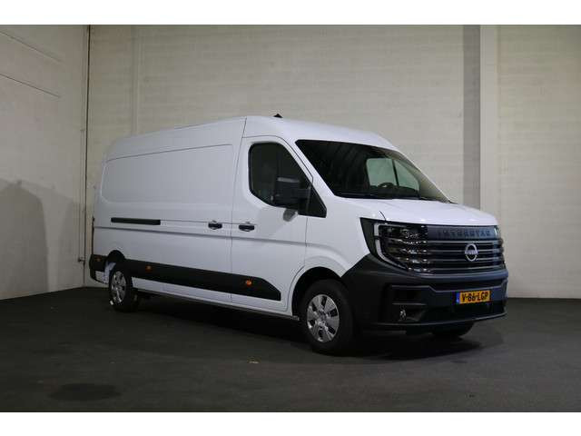 Nissan Interstar