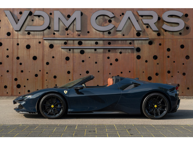 Ferrari SF90 Spider