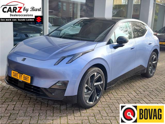 Lynk & Co 02