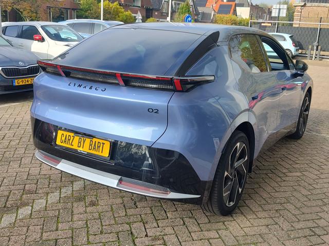 Lynk & Co 02