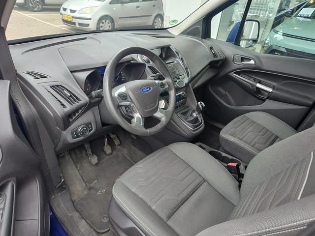 Ford Tourneo