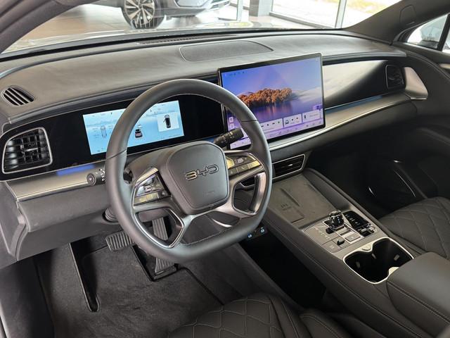 BYD SEALION