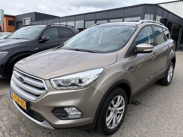 Ford Kuga 2019 Benzine