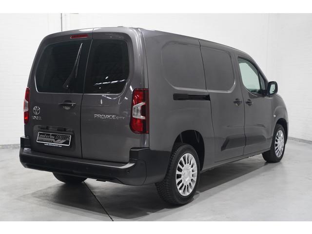 Toyota pro-ace
