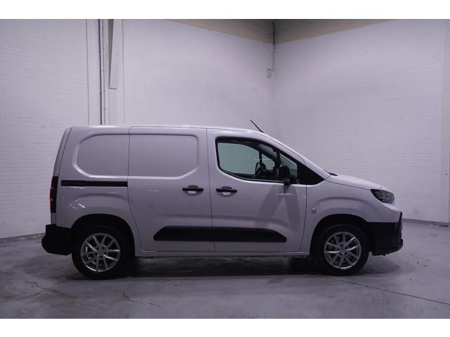 Toyota pro-ace