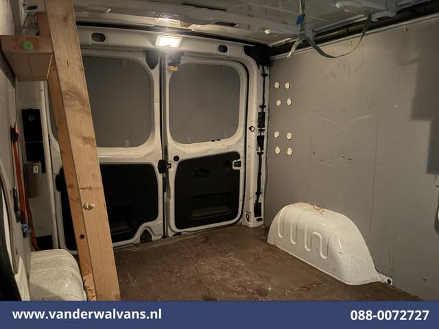 Nissan NV300