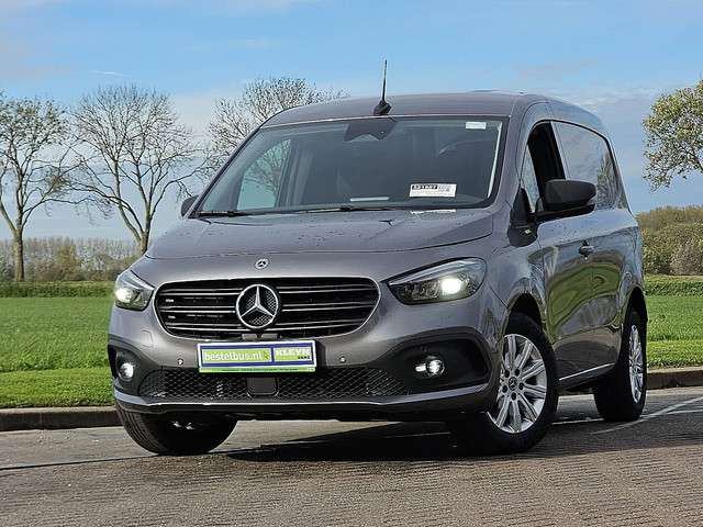Mercedes-Benz Citan 2023 Benzine