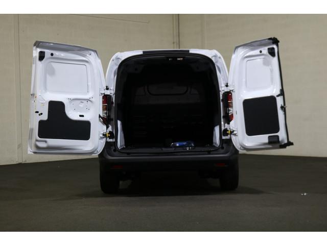 Ford E-Transit Courier