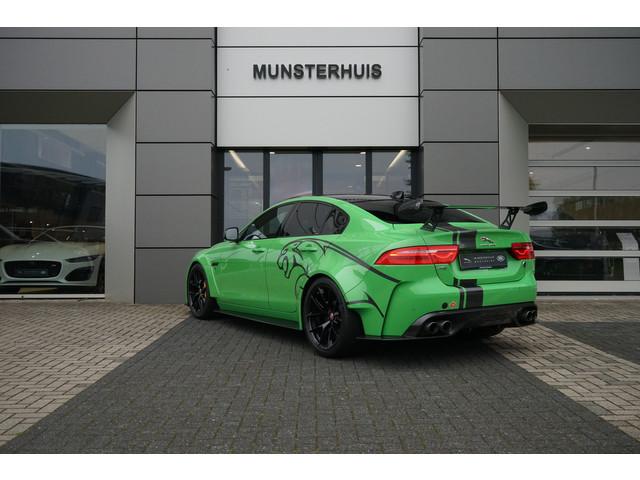 Jaguar XE