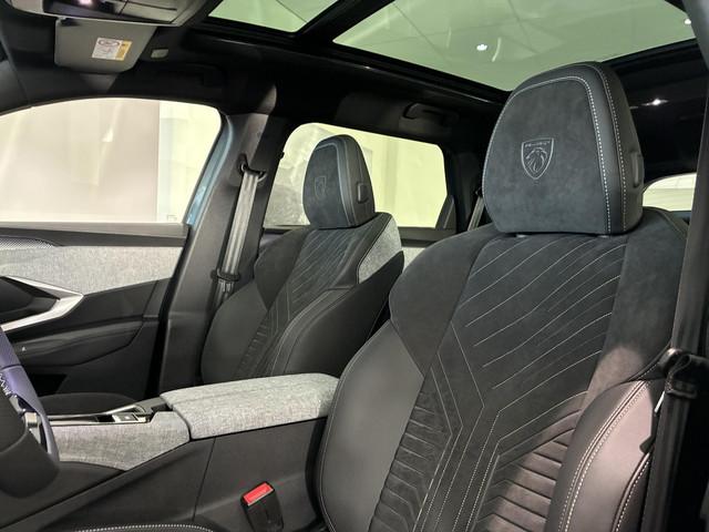 Peugeot E-5008