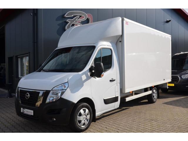 Nissan Interstar
