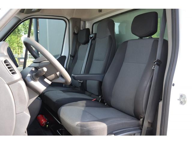 Nissan Interstar