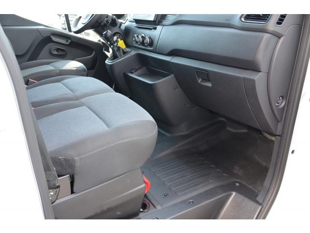 Nissan Interstar