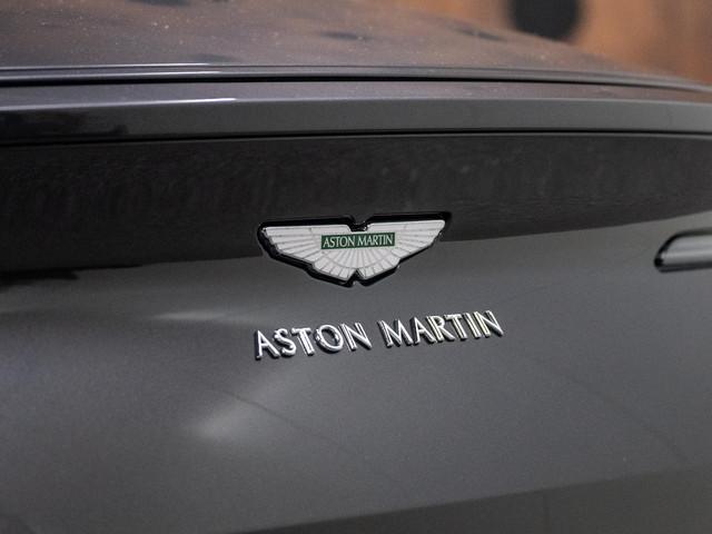 Aston Martin DB11