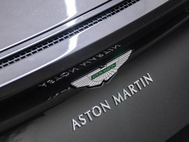 Aston Martin DB11