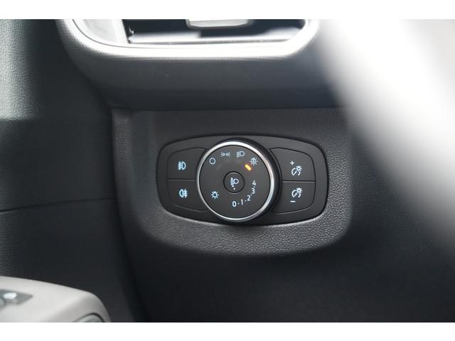 Ford E-Transit Courier