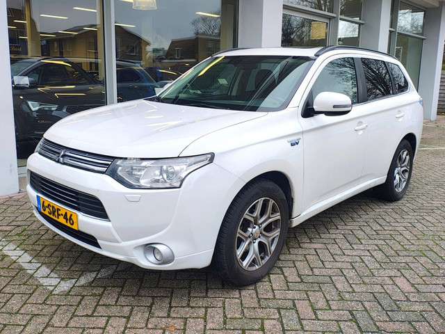 Mitsubishi Outlander 2013 Hybride