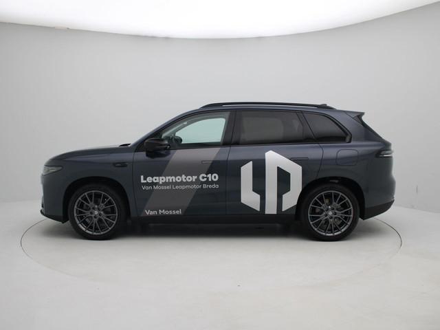 Leapmotor C10