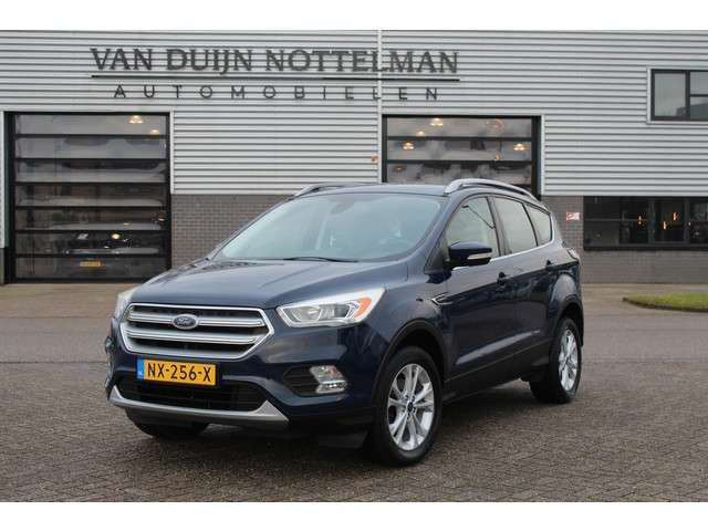 Ford Kuga 2017 Benzine