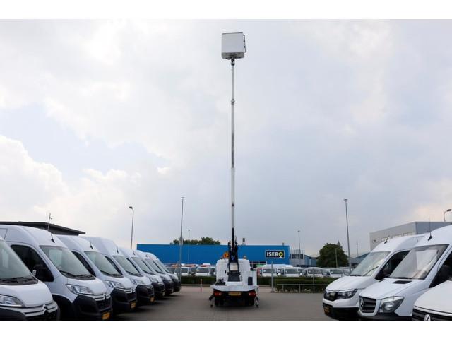 Renault Maxity