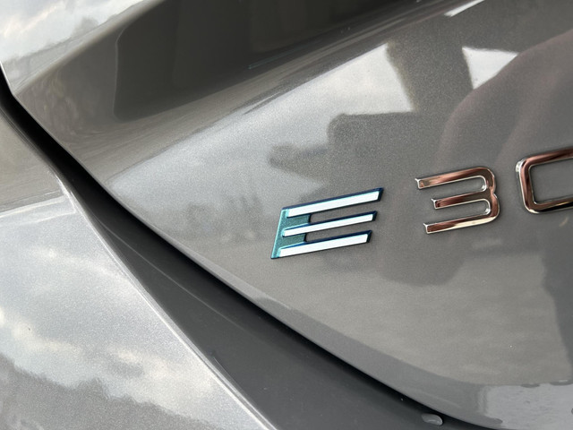 Peugeot E-308