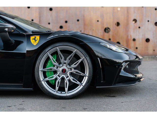 Ferrari 296