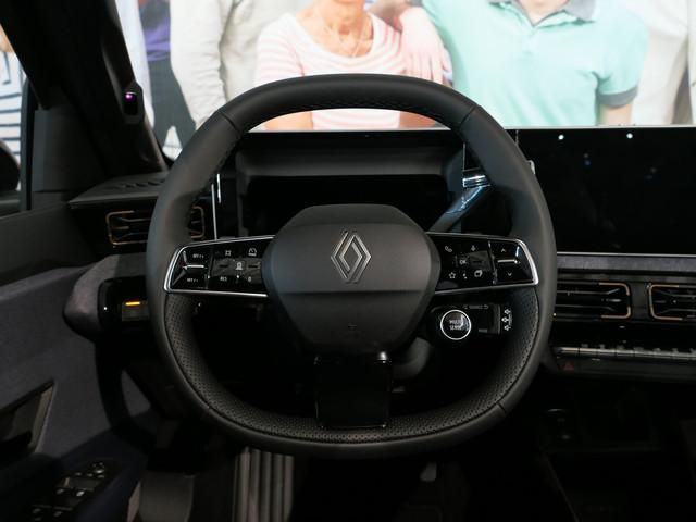 Renault 4