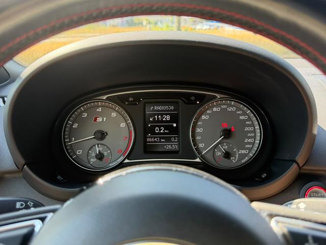 Audi S1