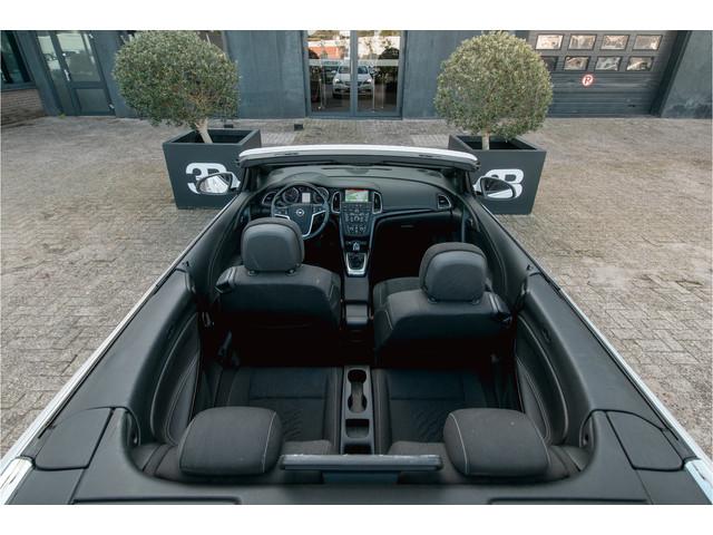 Opel Cascada