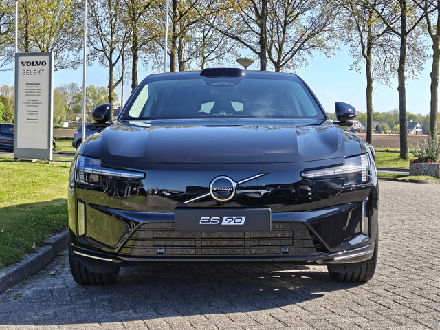 Volvo ES90