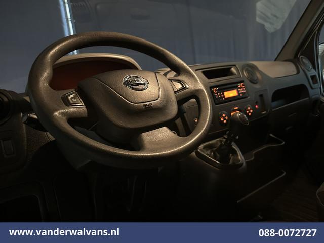 Nissan NV400
