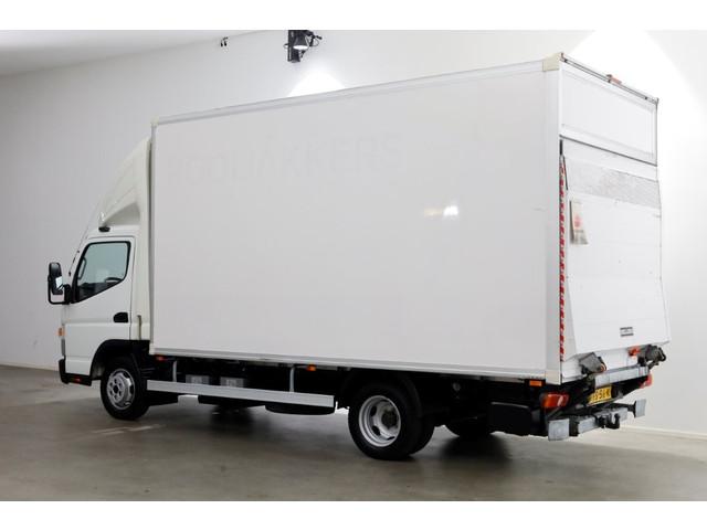 FUSO Canter