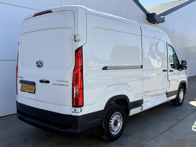 Maxus Deliver9