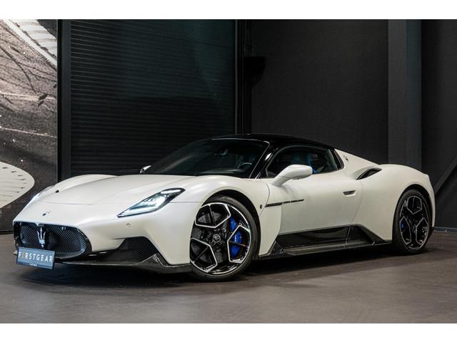 Maserati MC20