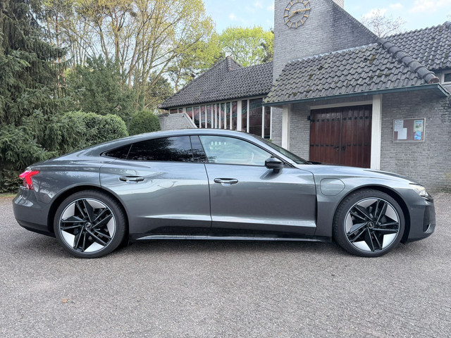 Audi e-tron GT