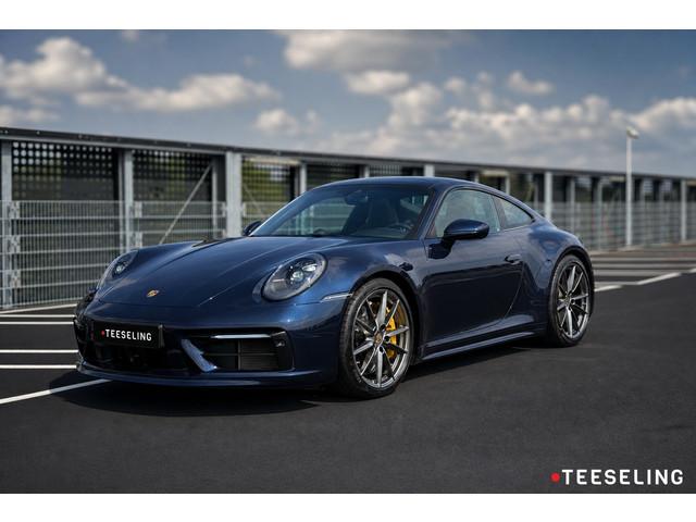 Porsche 911 2021 Benzine