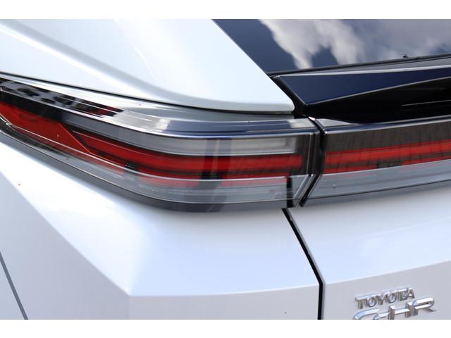 Toyota CHR +