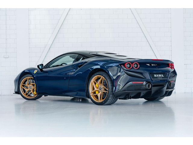 Ferrari F8 Tributo