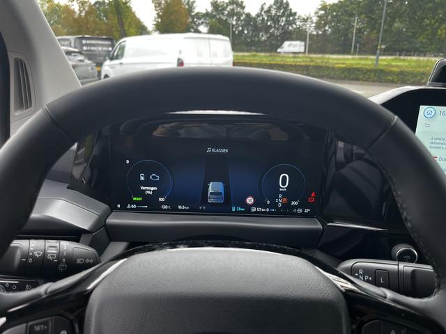 Ford Tourneo