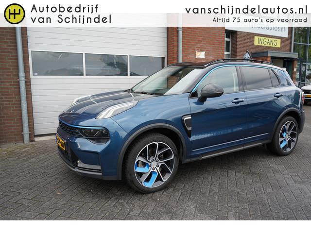 Lynk & Co 01
