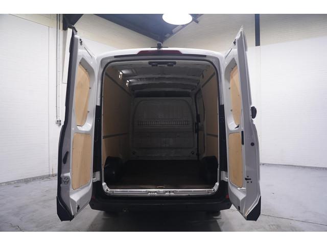 Maxus Deliver9