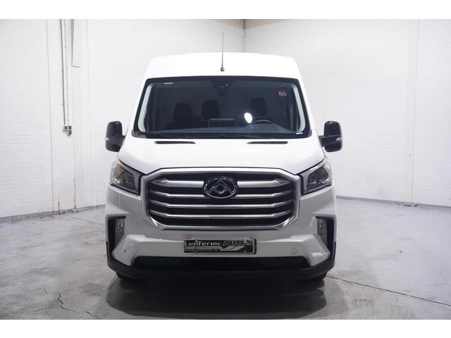 Maxus Deliver9