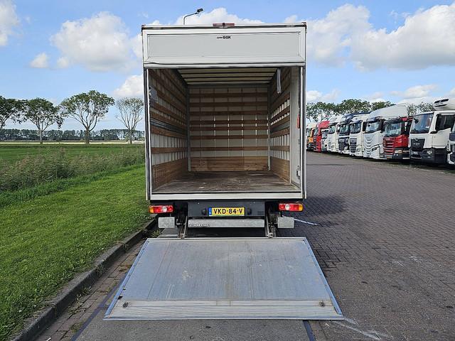 FUSO Canter