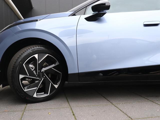 Lynk & Co 02