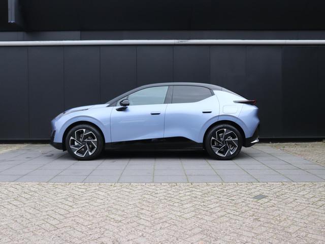 Lynk & Co 02