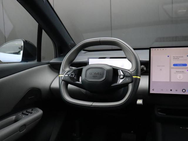 Lynk & Co 02